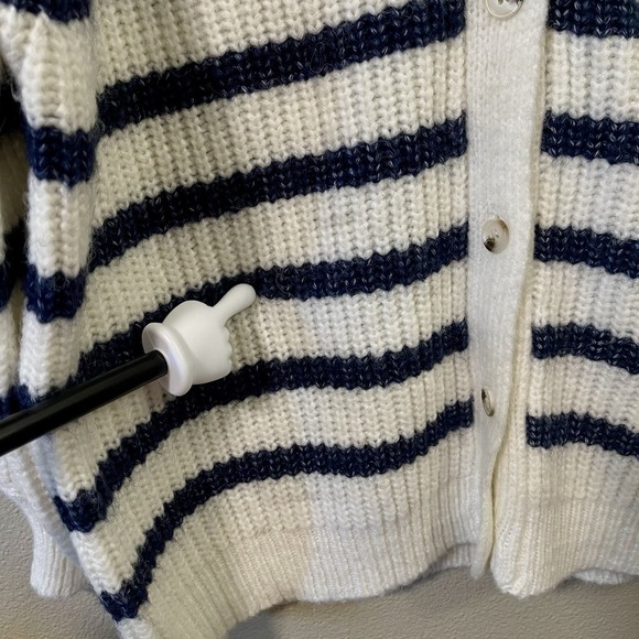 Marea Knit V Neck Cardigan Striped Ivory Navy Chunky‎ Nordic Cabin Size XL - Picture 8 of 9
